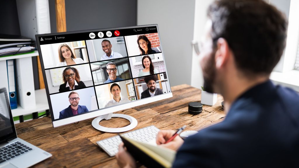 Effectively Managing a Hybrid Team